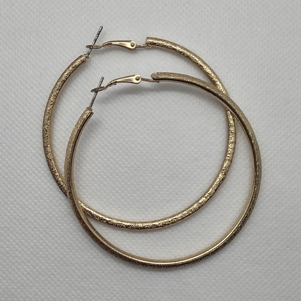 Textured‎ Pierced Gold Hoop Earrings